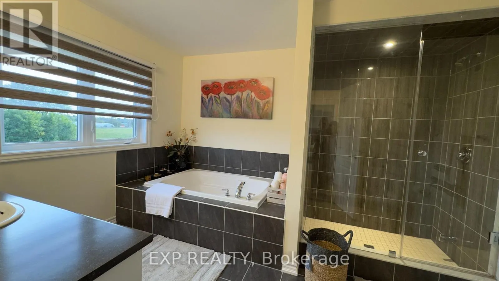 190 EXPLORER WAY