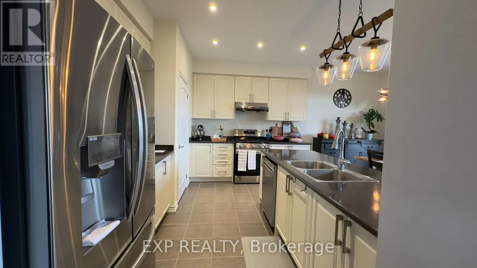 190 EXPLORER WAY