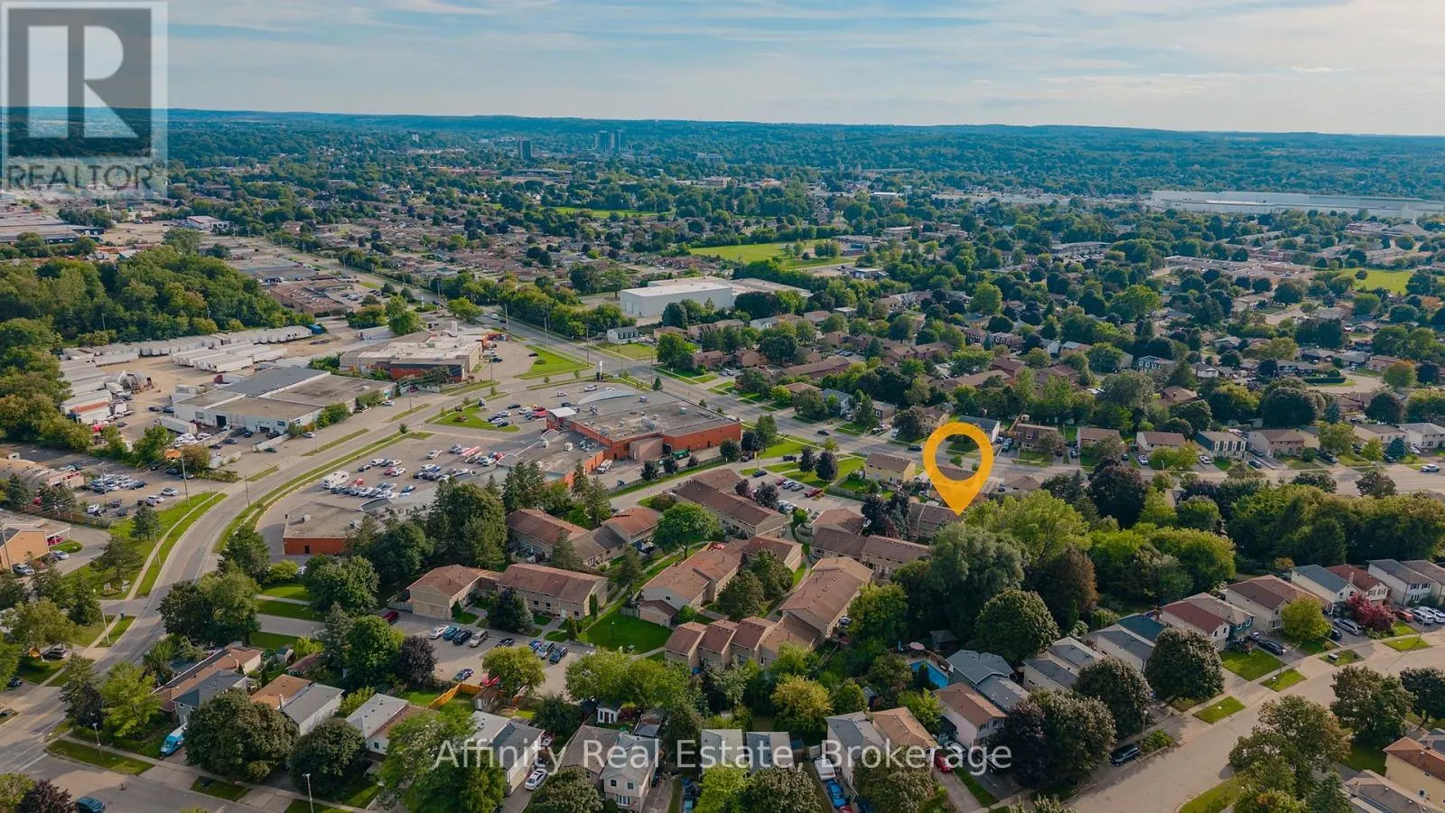 10 - 487 ELGIN STREET N