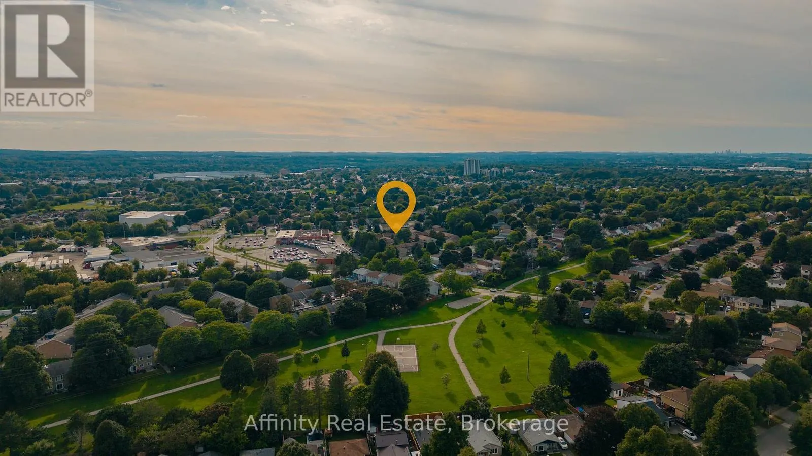 10 - 487 ELGIN STREET N