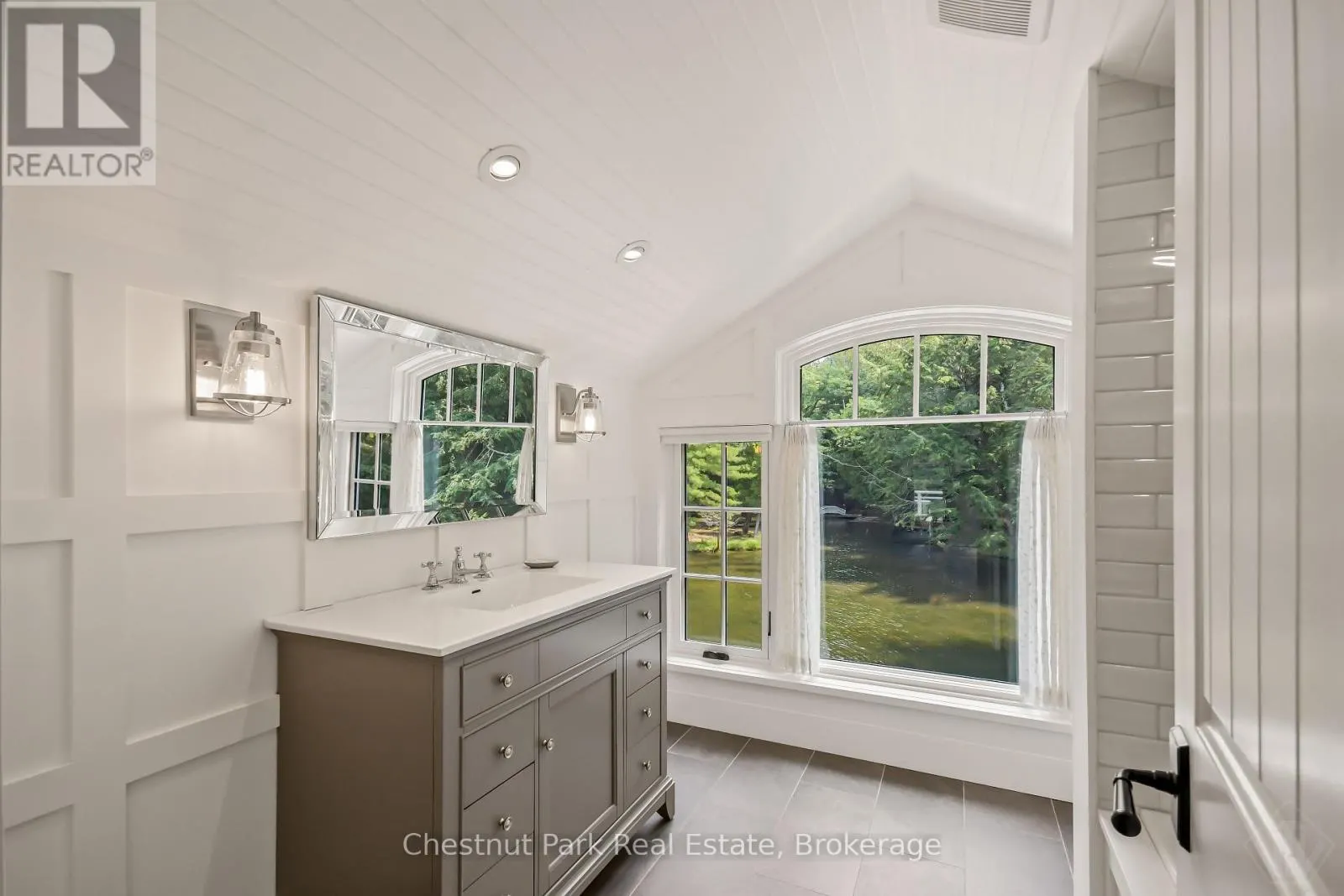 1160 EILEAN GOWAN ISLAND
