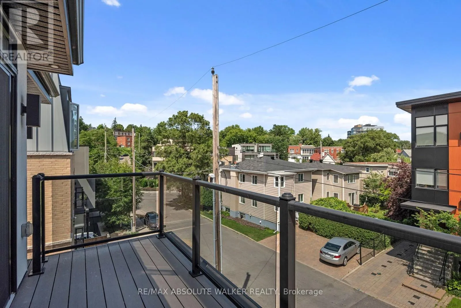 A - 10 CHAPLEAU AVENUE