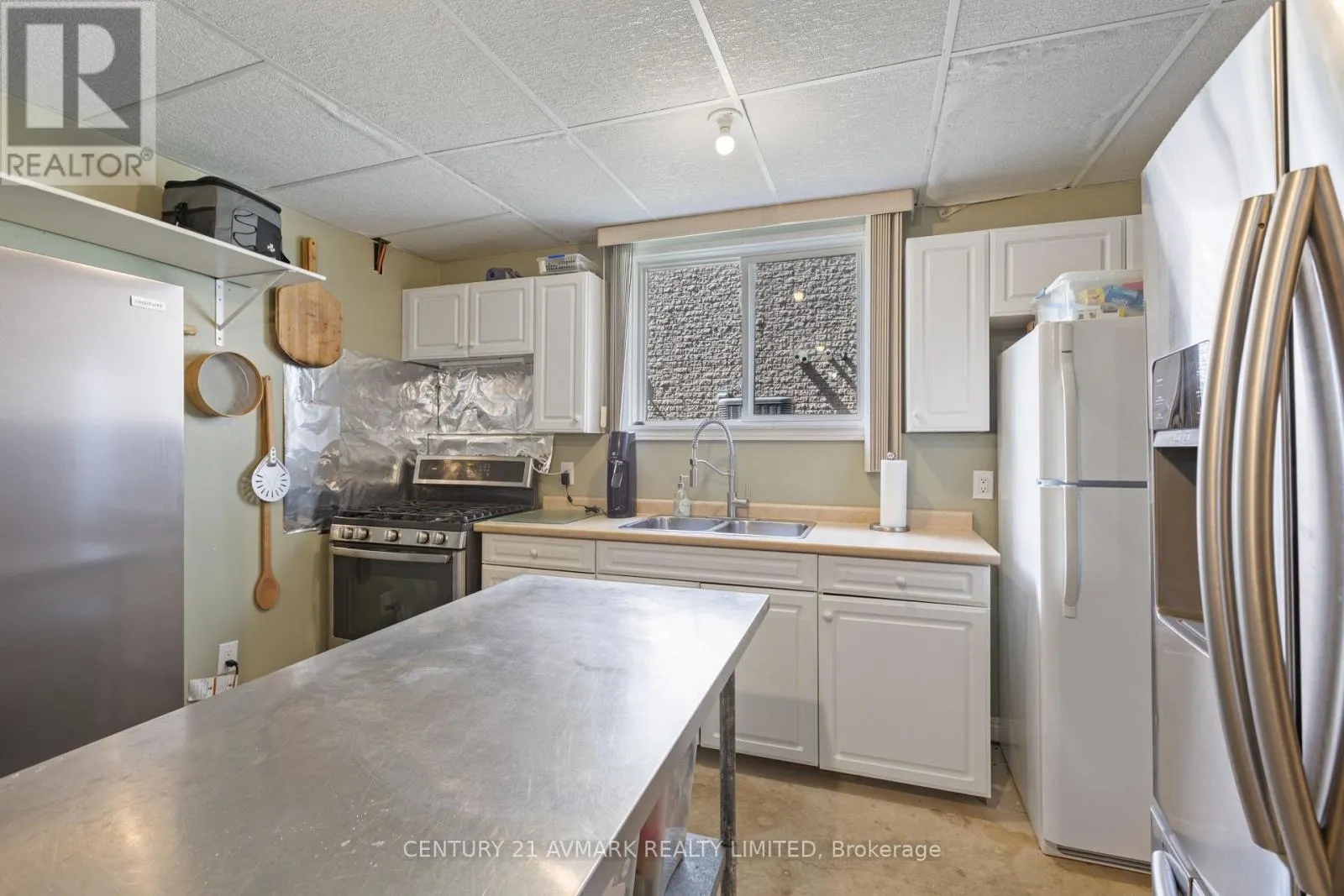 541 BARRICK ROAD