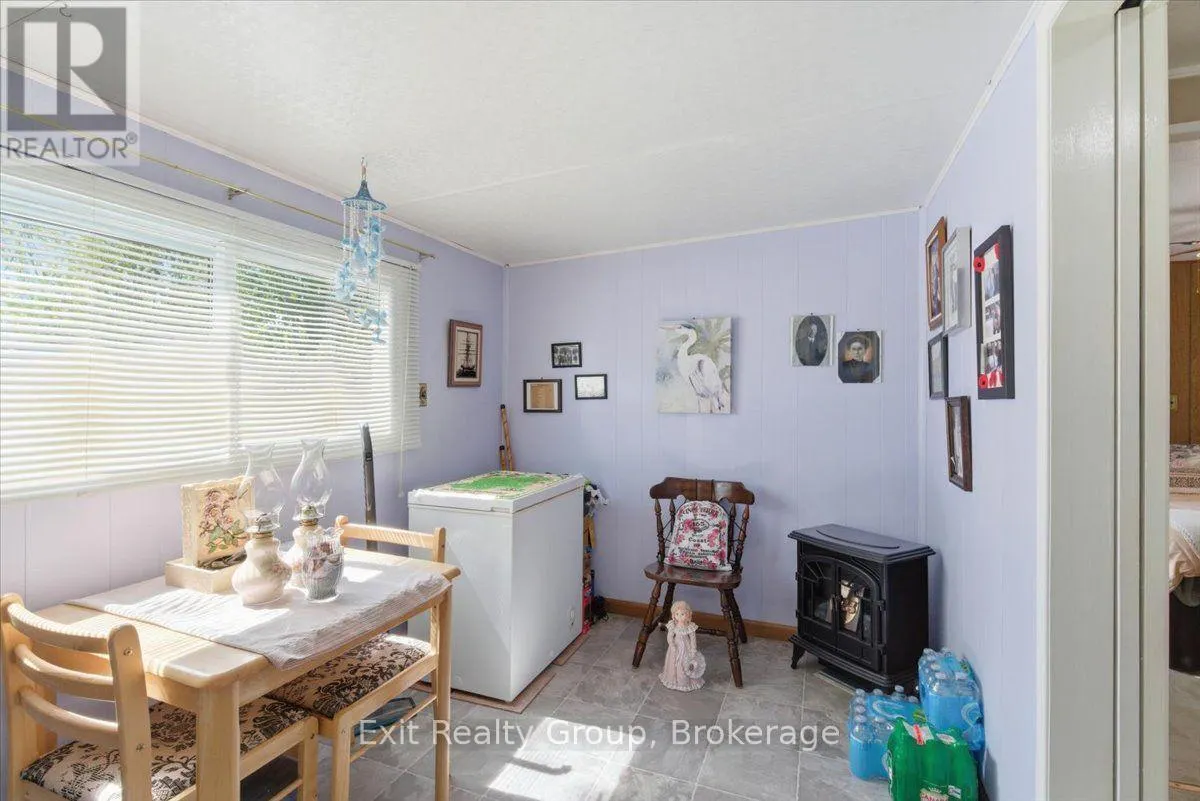 5 CHAPEL BOULEVARD