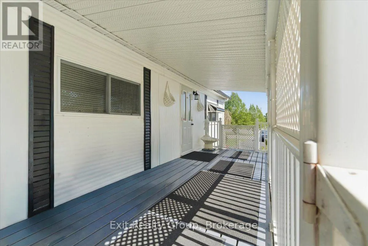 5 CHAPEL BOULEVARD
