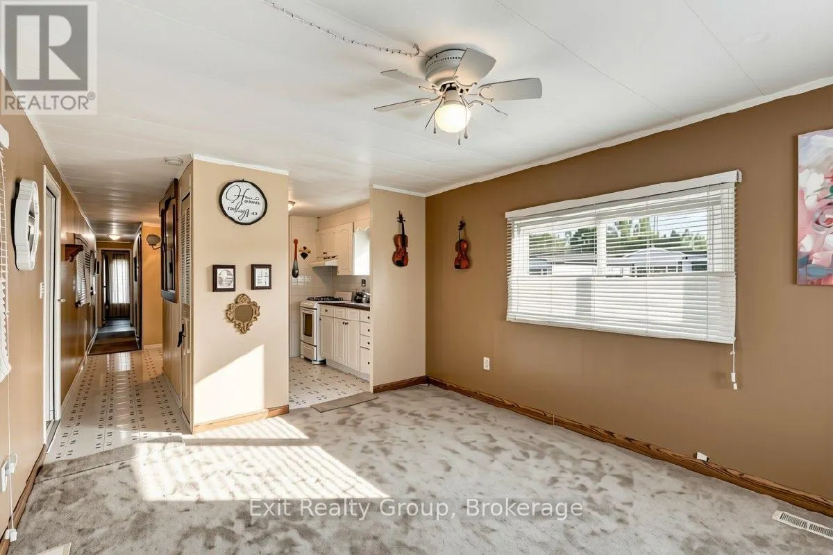 5 CHAPEL BOULEVARD