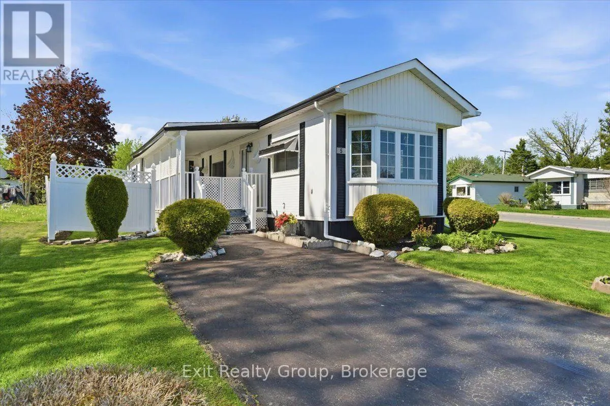 5 CHAPEL BOULEVARD