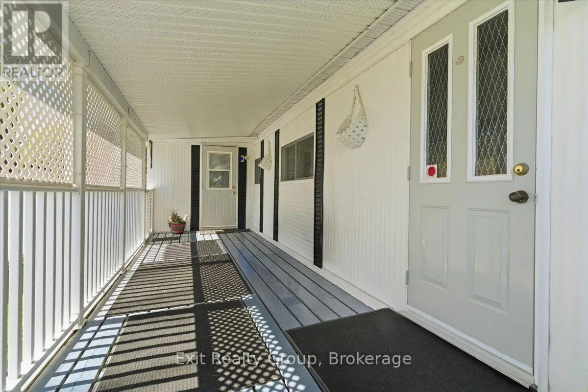 5 CHAPEL BOULEVARD