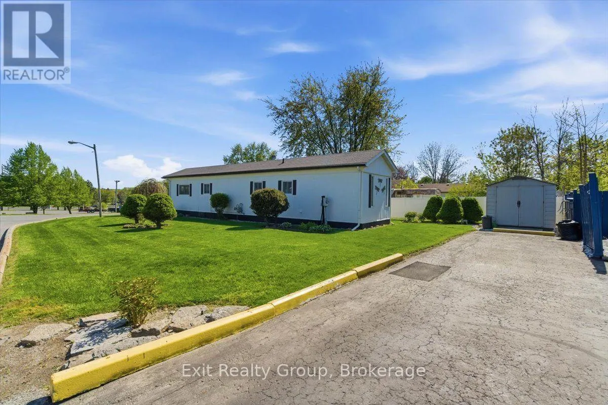 5 CHAPEL BOULEVARD