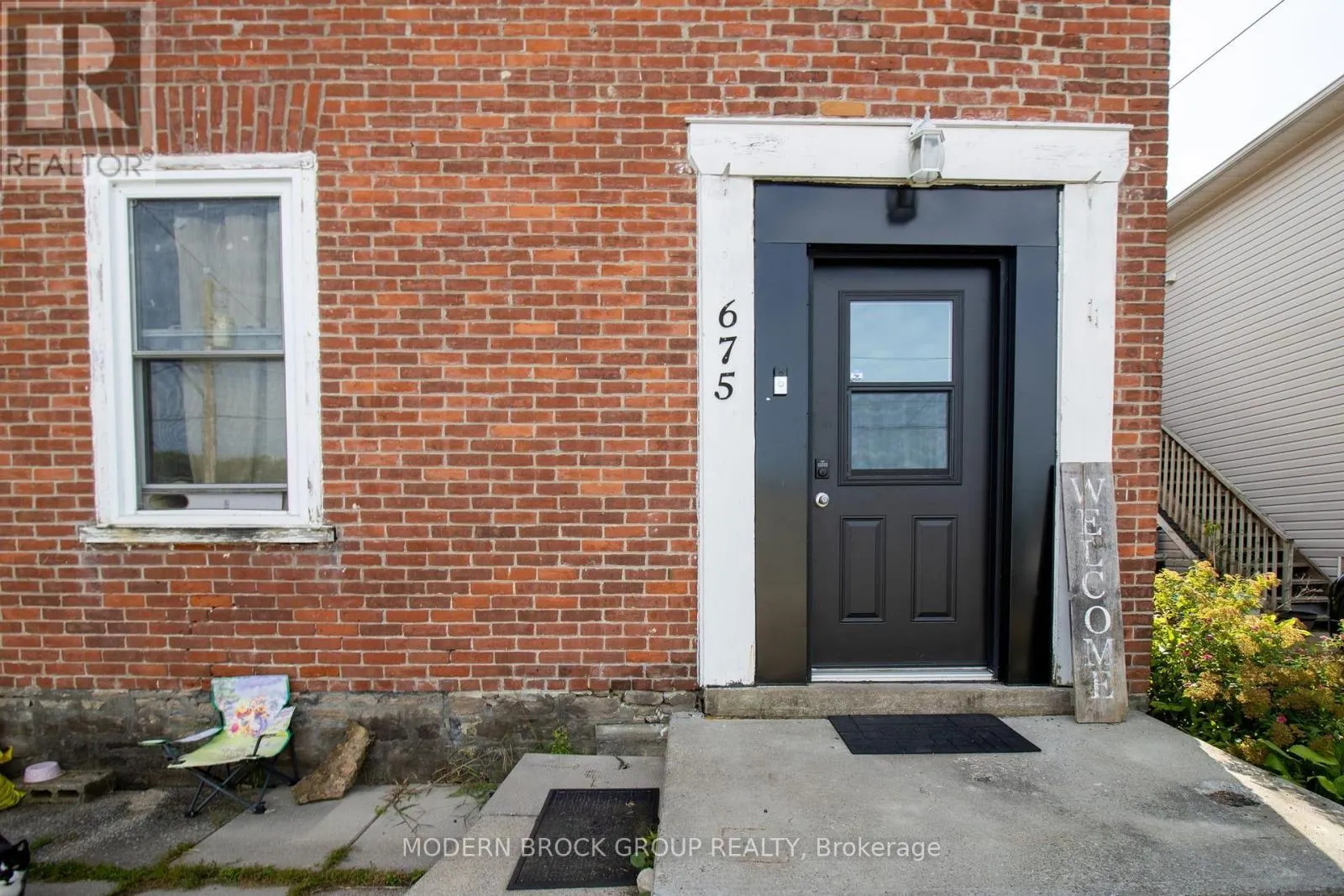 675 ZAIRE STREET