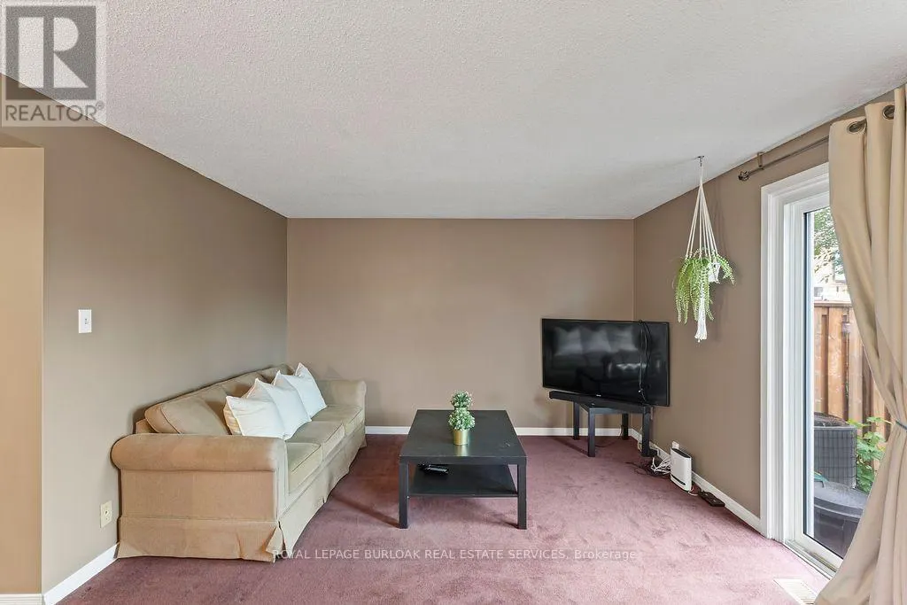 43 - 151 GATESHEAD CRESCENT