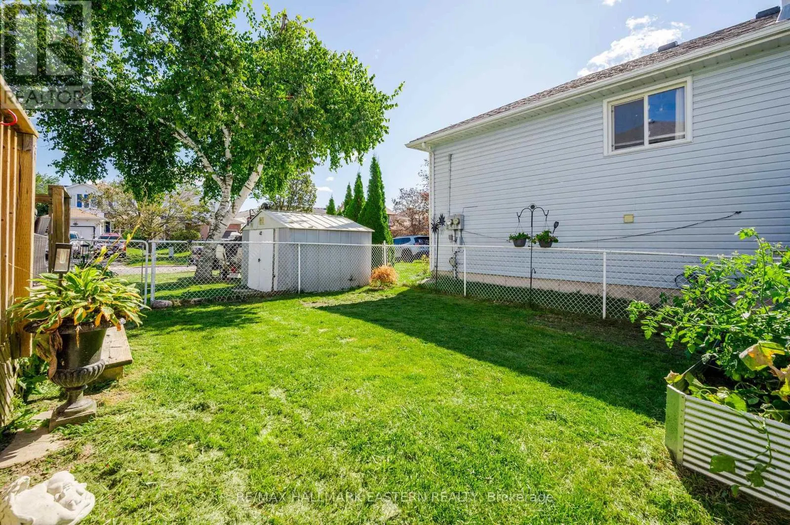 1222 HUNTINGTON CIRCLE
