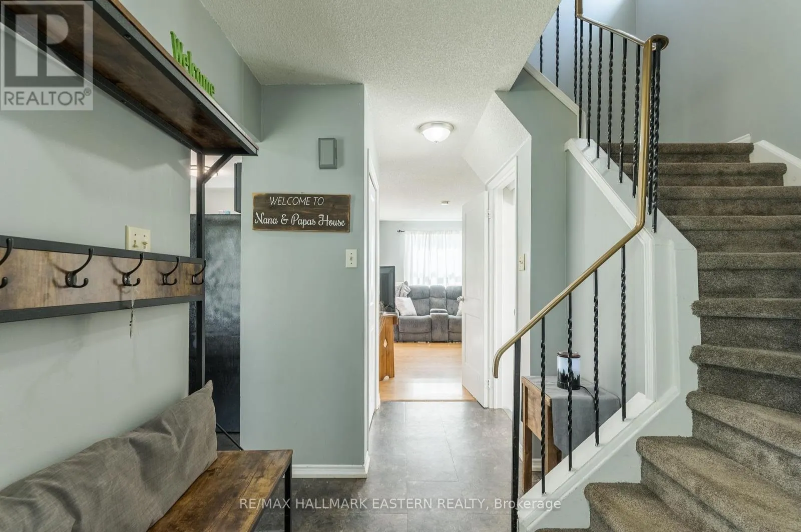 1222 HUNTINGTON CIRCLE