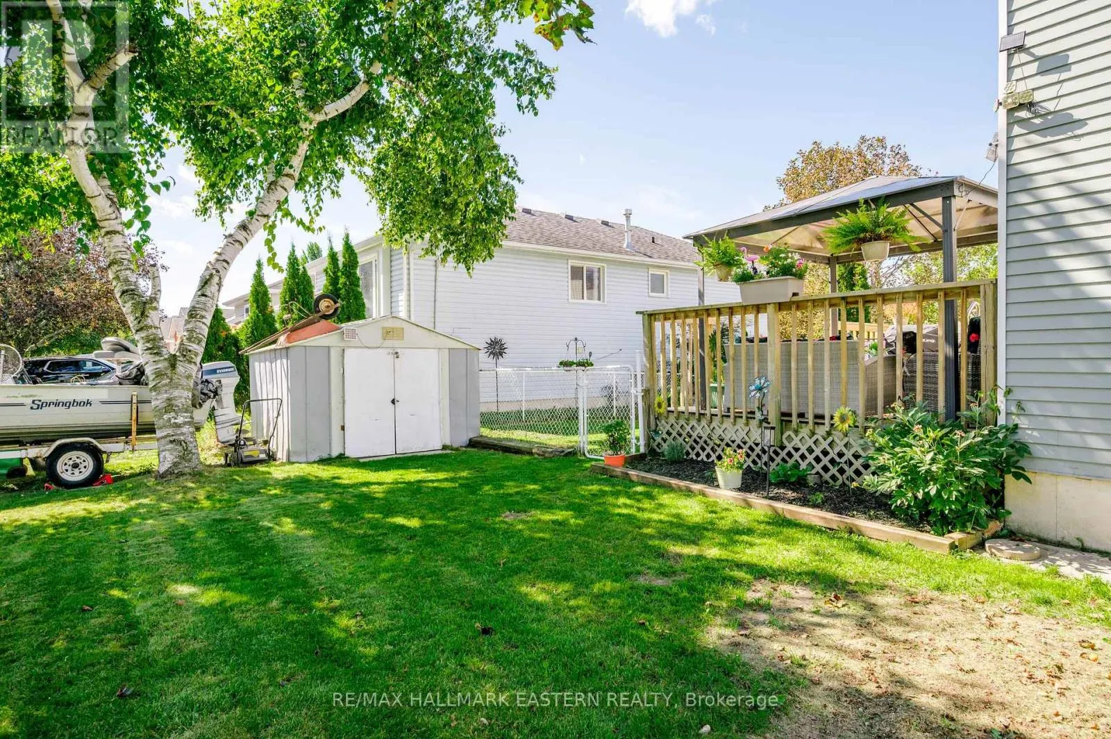 1222 HUNTINGTON CIRCLE