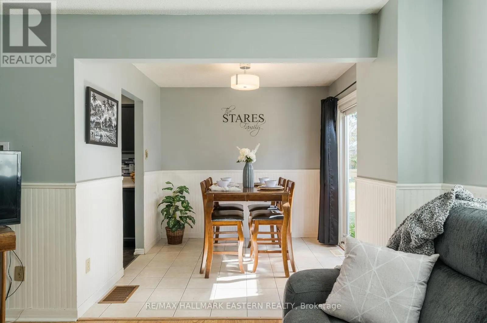 1222 HUNTINGTON CIRCLE