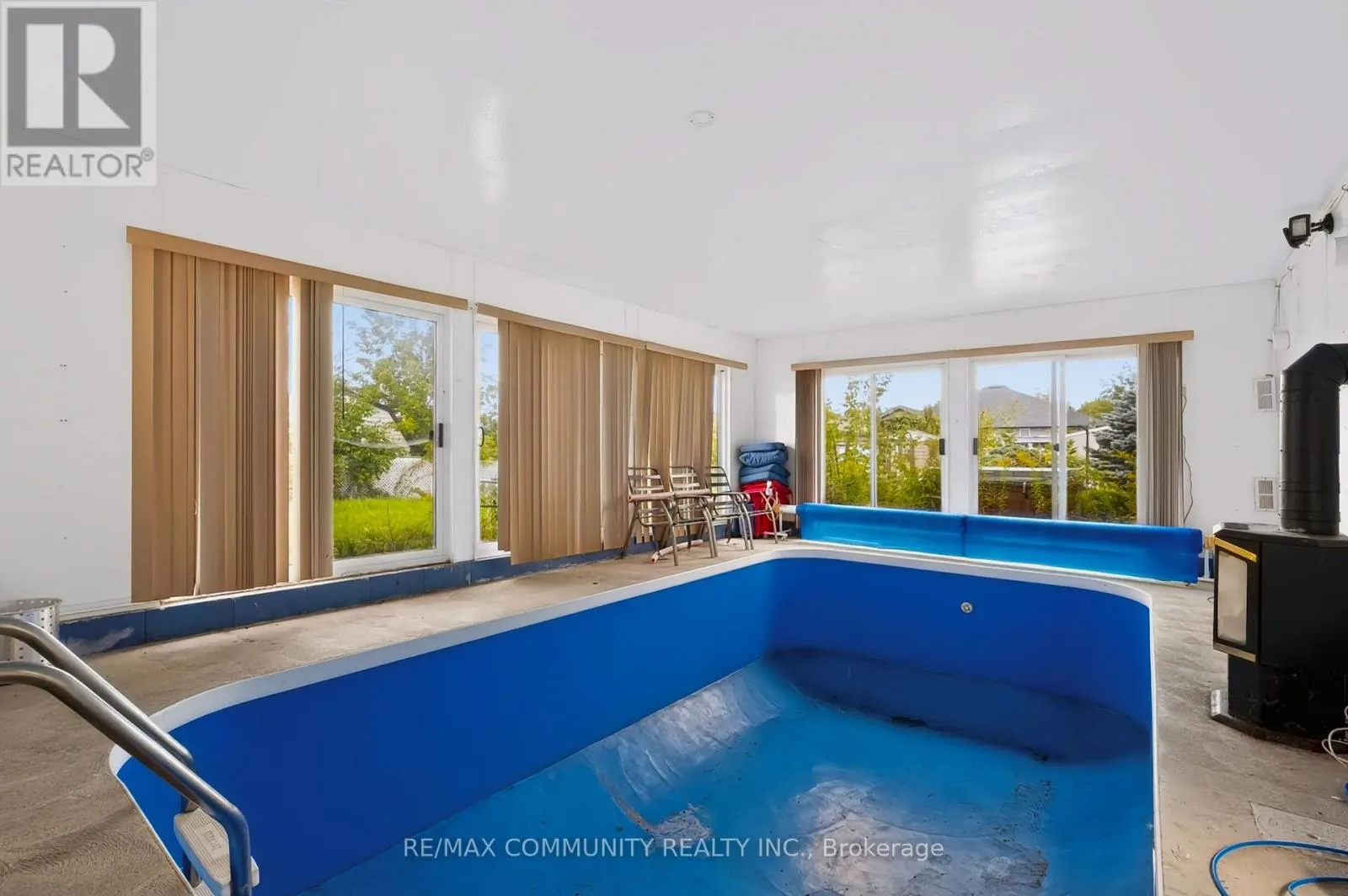 123 ROLLINS DRIVE