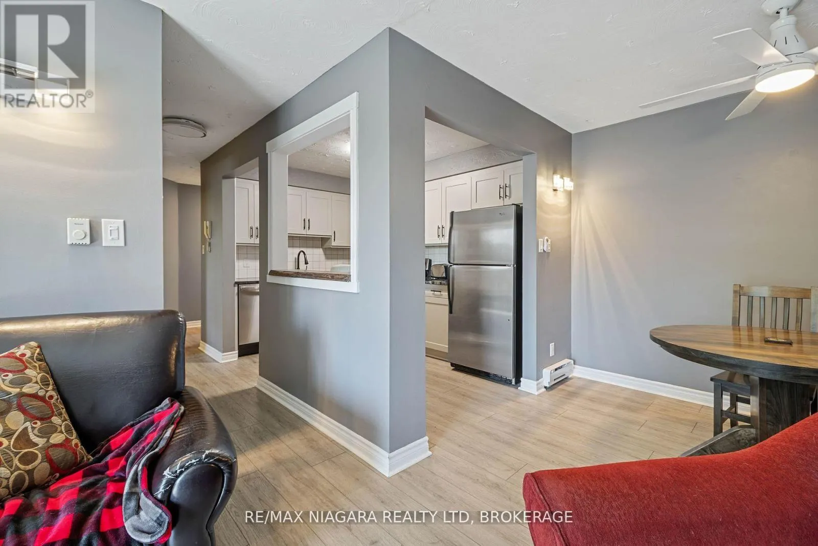 302 - 78 WELLAND STREET N #302