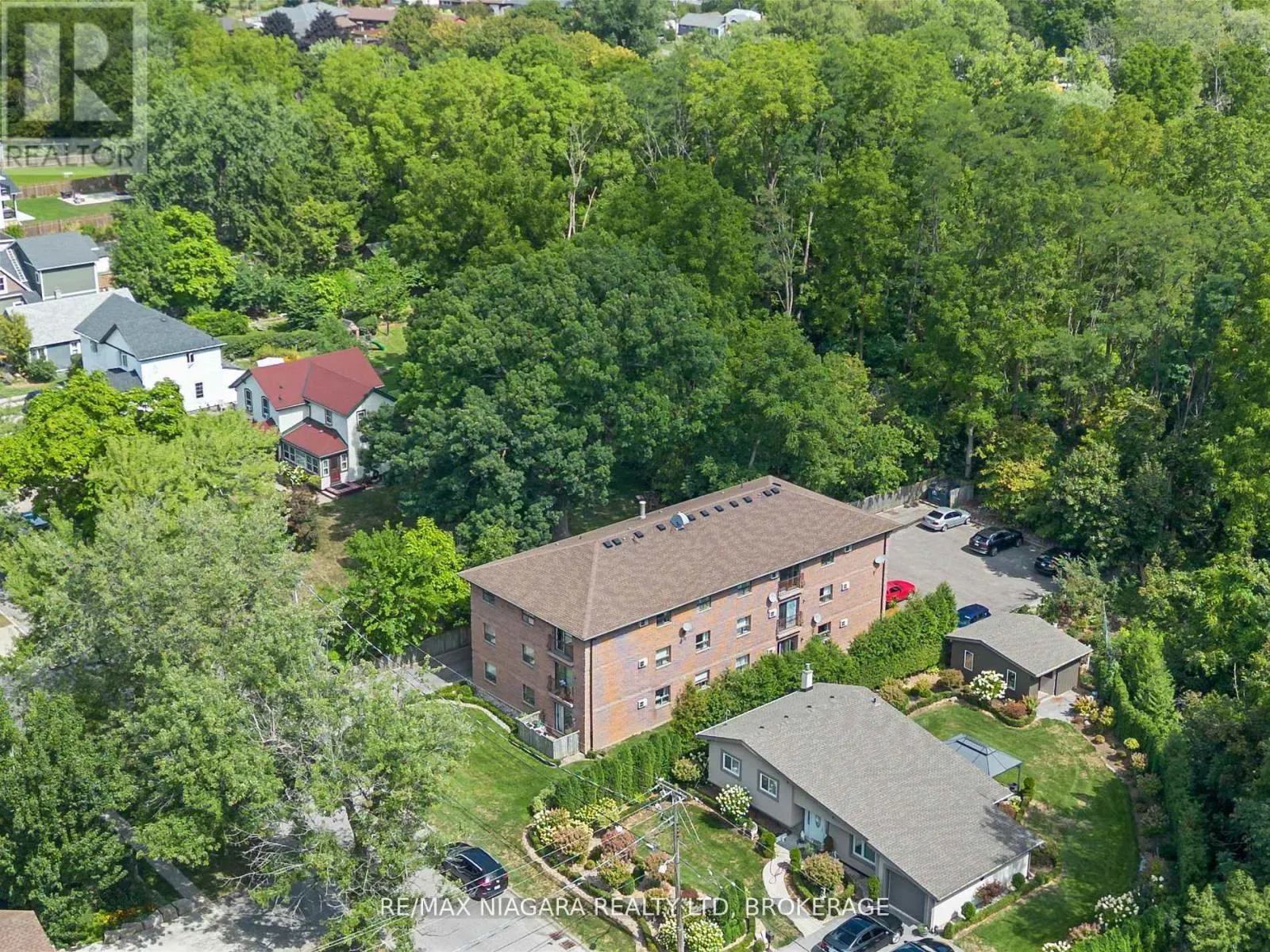 302 - 78 WELLAND STREET N #302