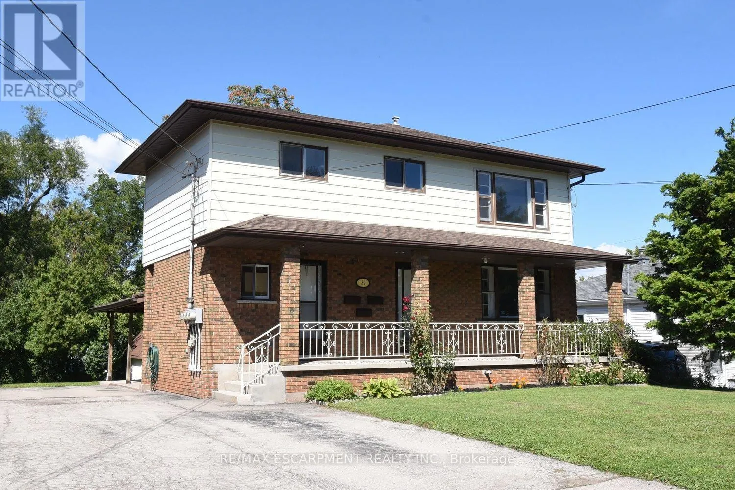 39 CHESTER ROAD