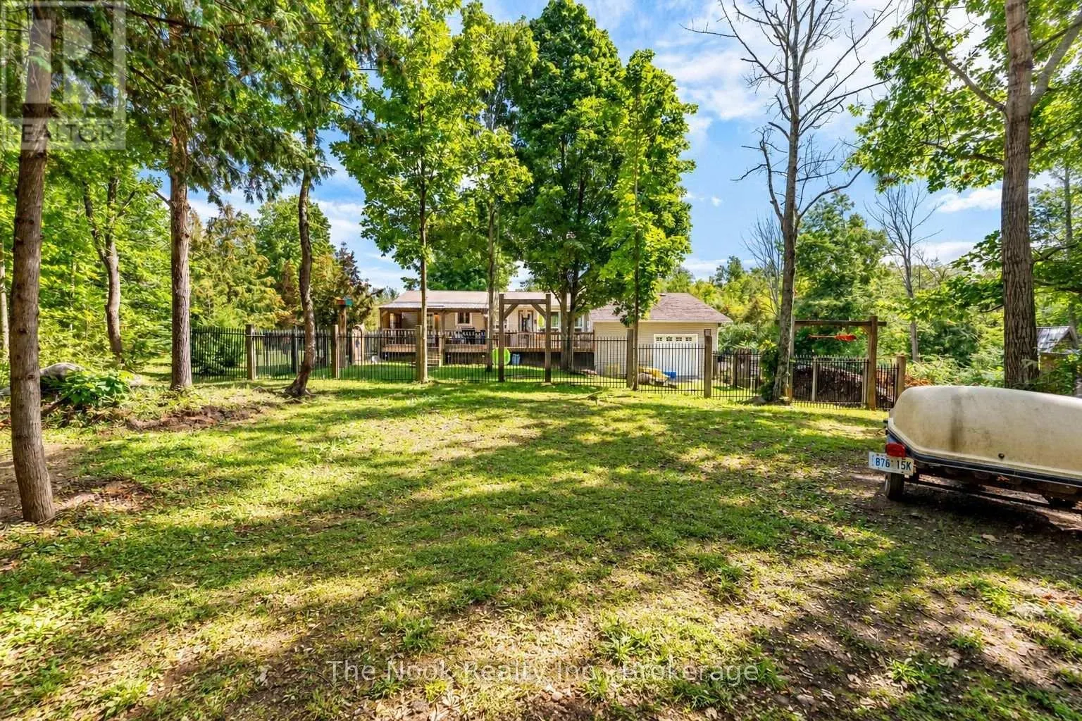6 CEDAR TERRACE