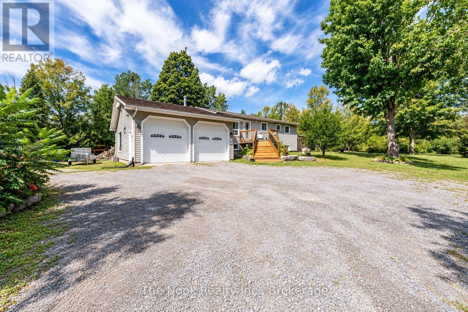 6 CEDAR TERRACE