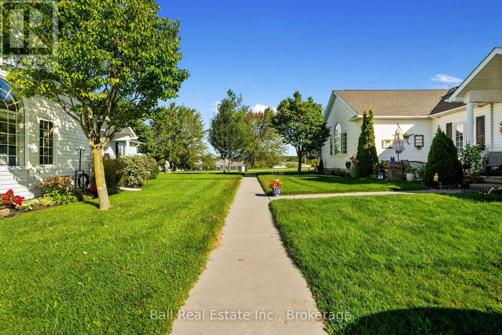 303 - 1055 BIRCHWOOD TRAIL #303