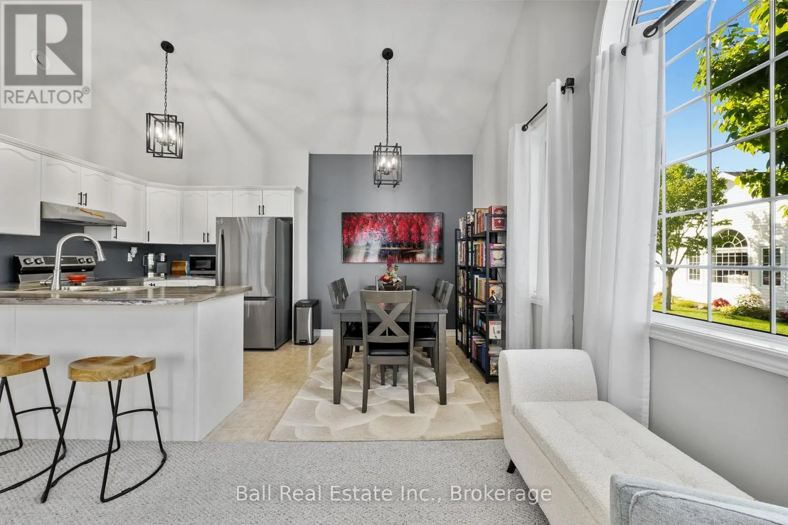 303 - 1055 BIRCHWOOD TRAIL #303