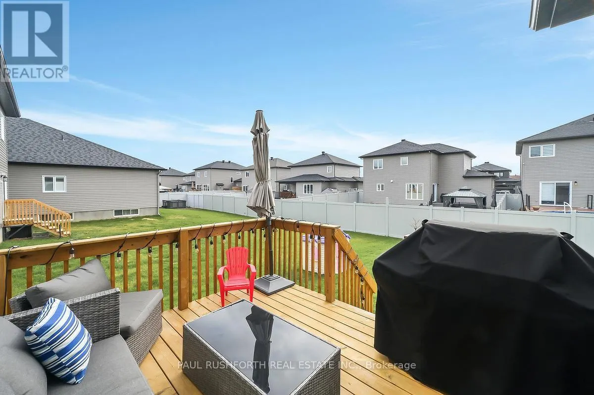 624 GENEVA CRESCENT