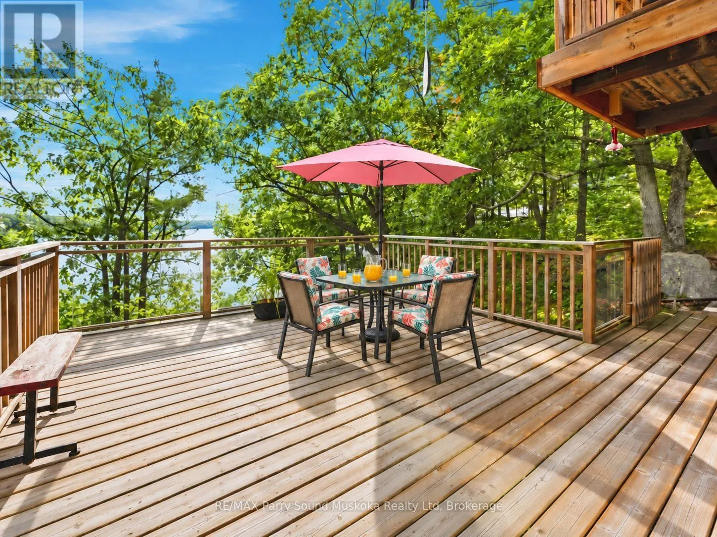 334 HEALEY LAKE