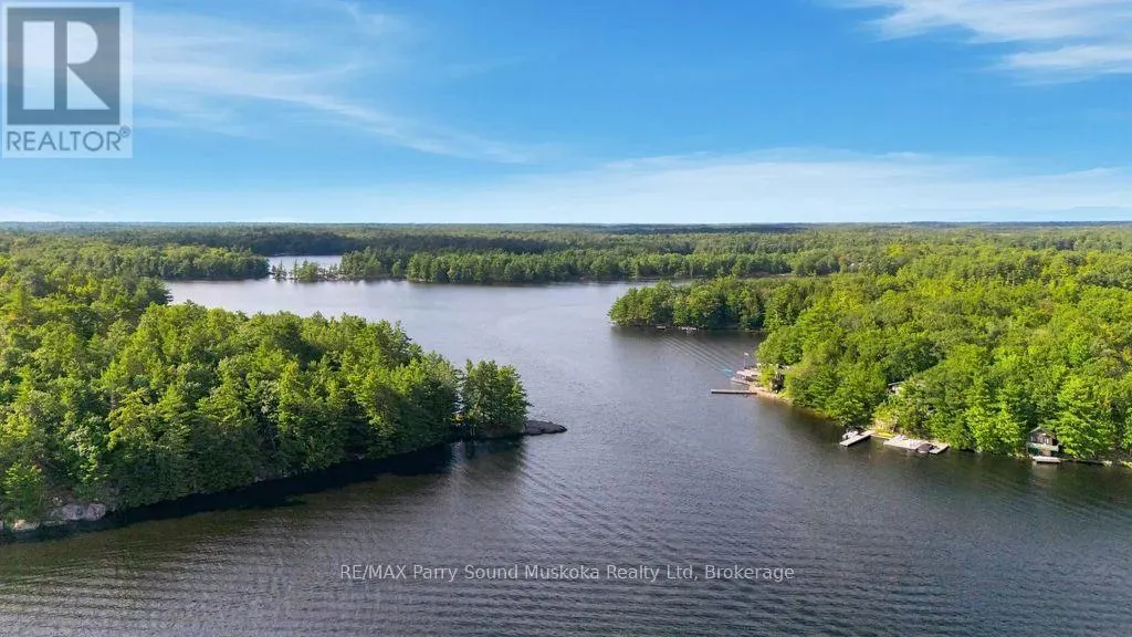 334 HEALEY LAKE