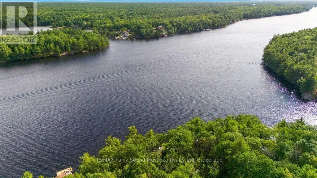 334 HEALEY LAKE
