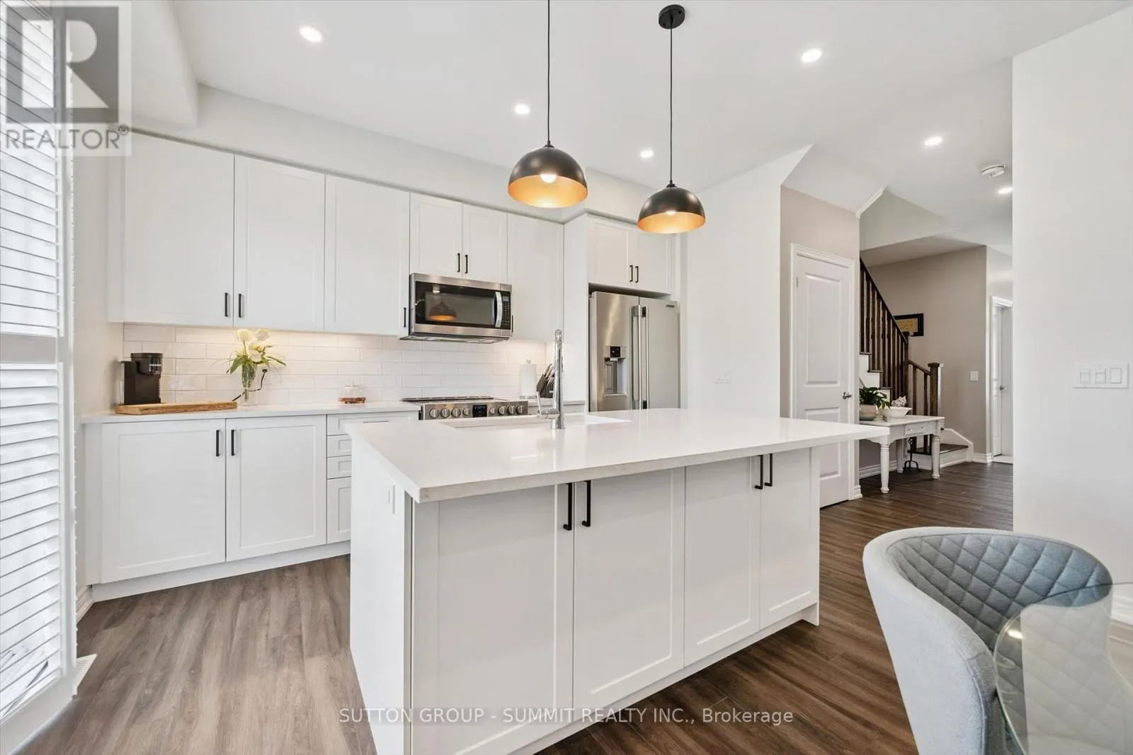 67 HARPIN WAY W