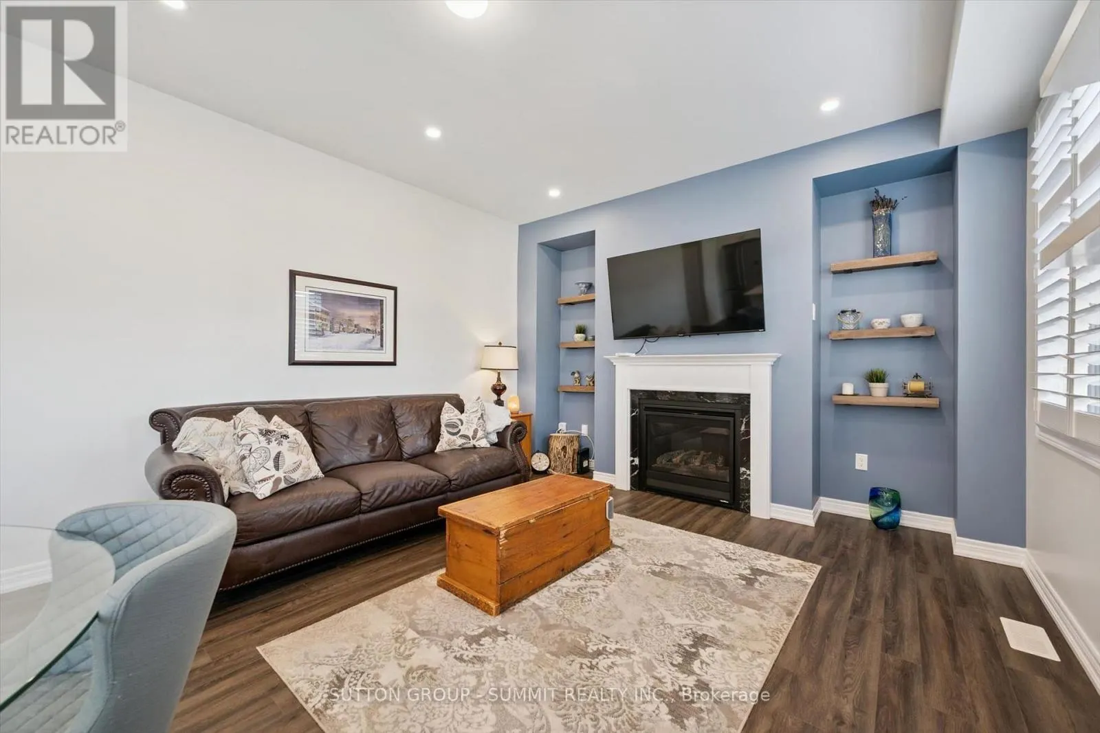 67 HARPIN WAY W