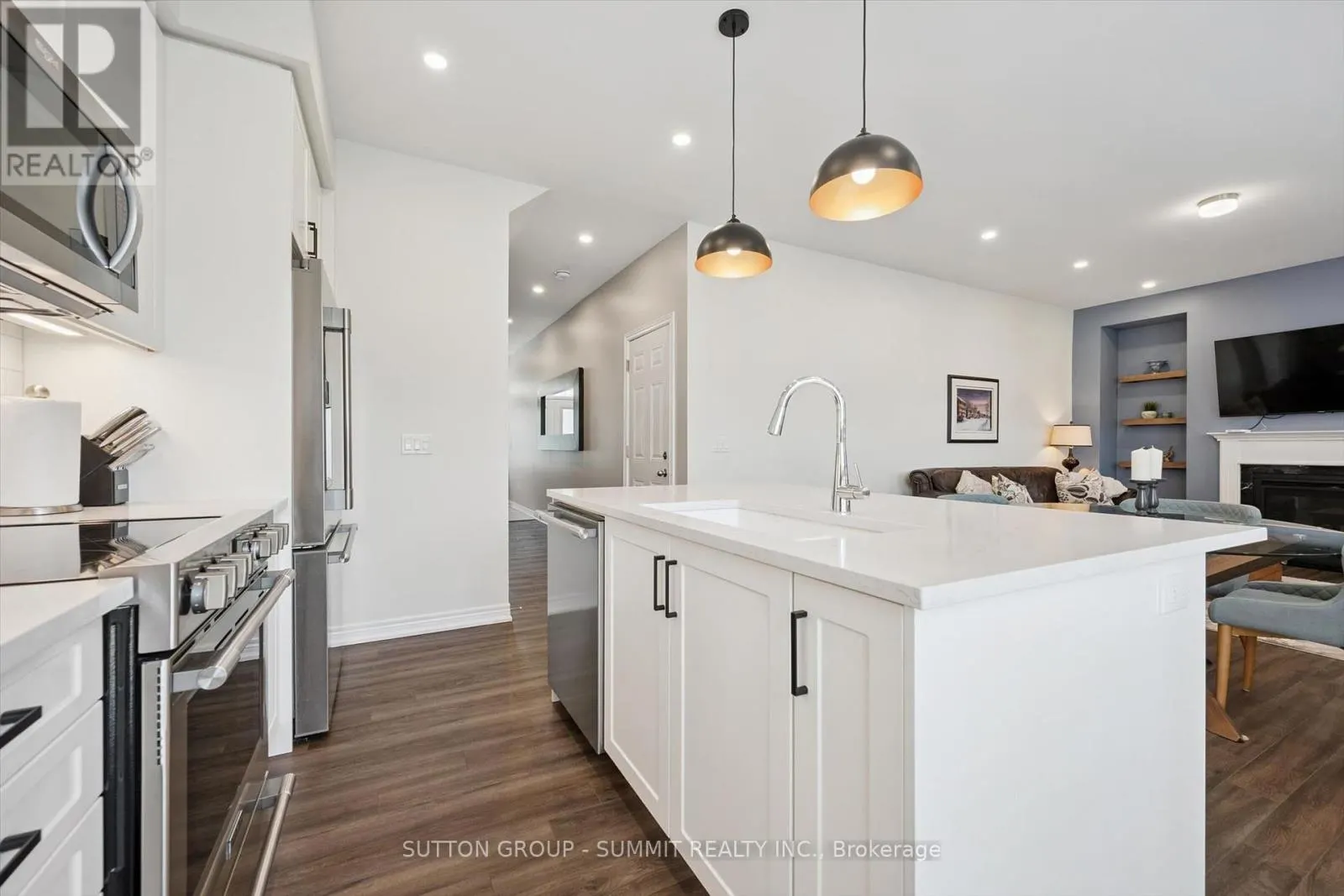 67 HARPIN WAY W