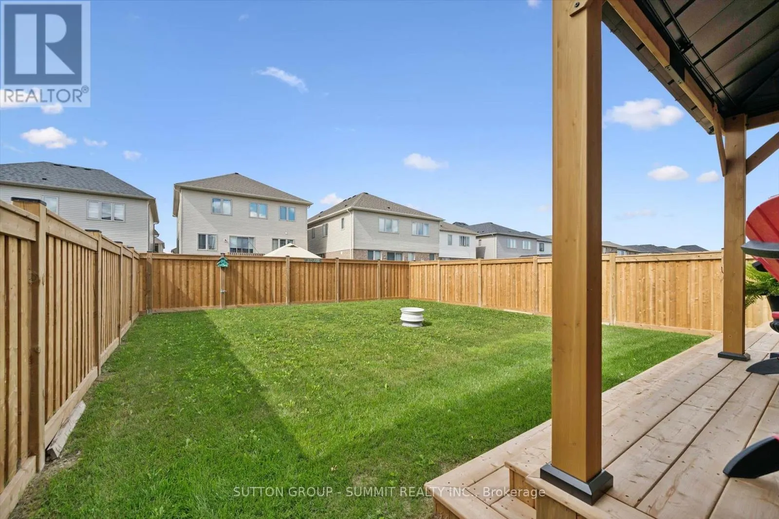 67 HARPIN WAY W