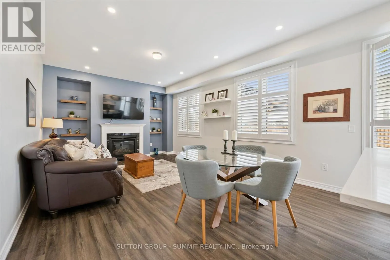 67 HARPIN WAY W