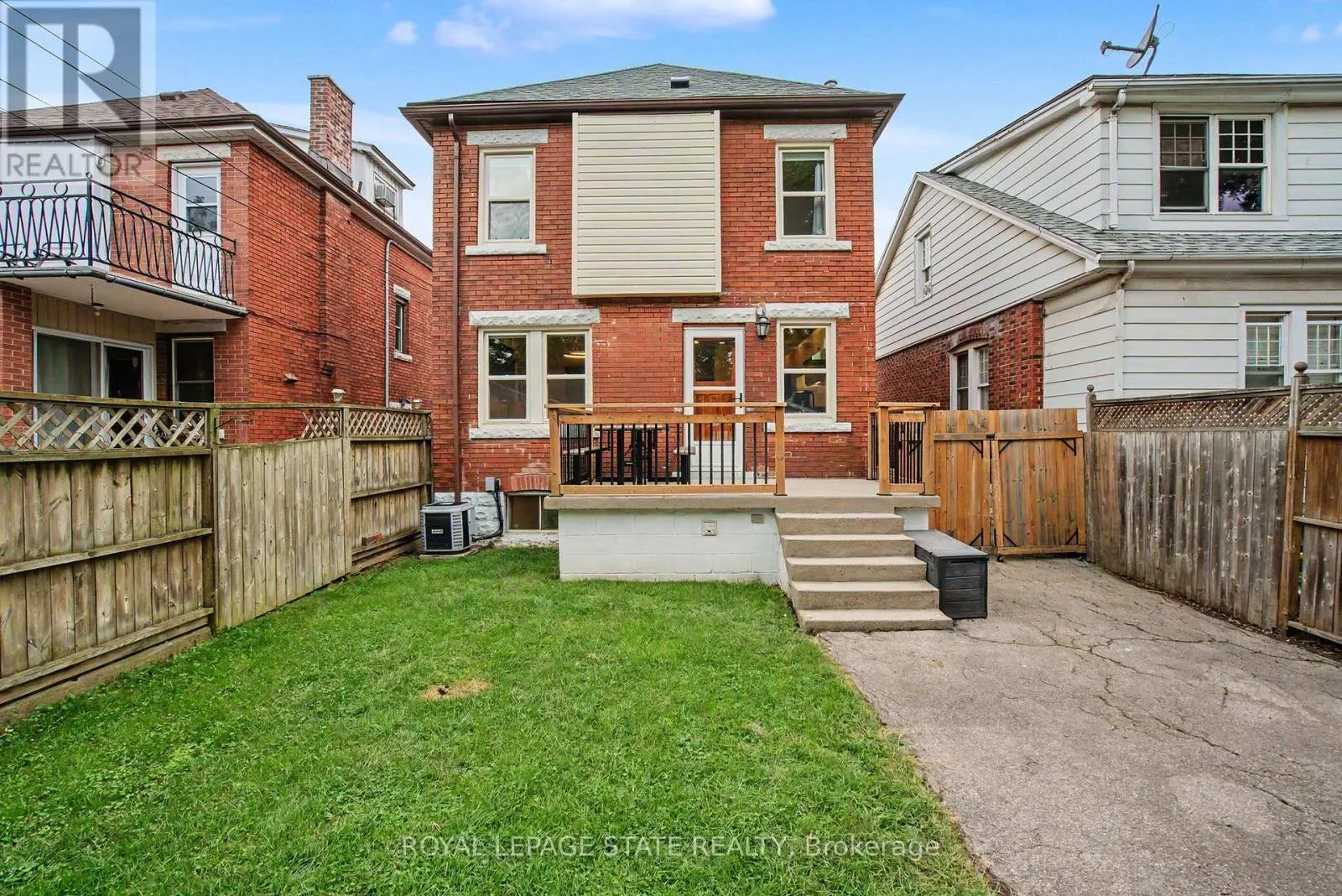 72 GARSIDE AVENUE N