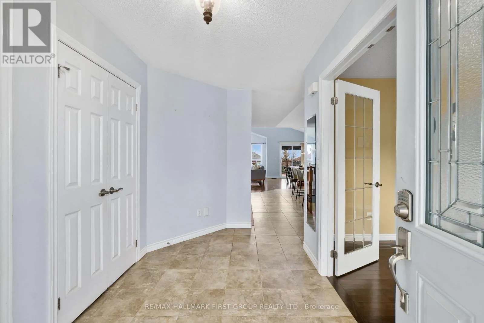 1226 ASHLAND DRIVE