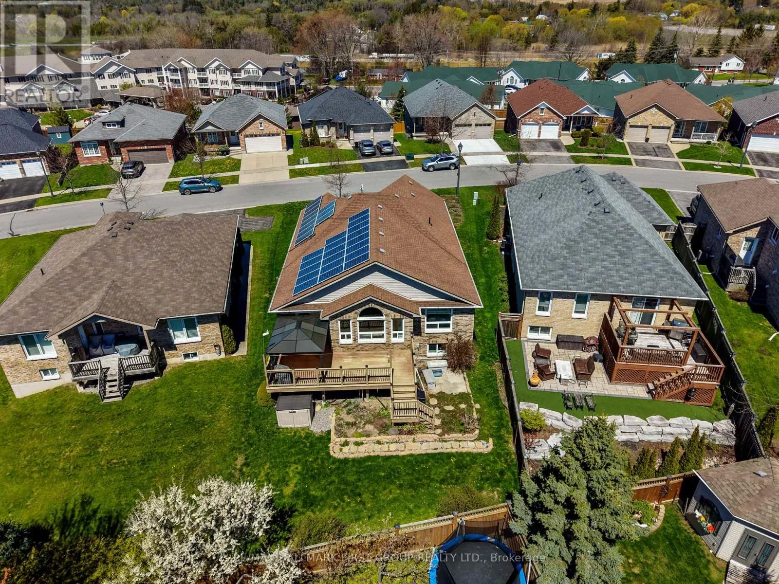 1226 ASHLAND DRIVE