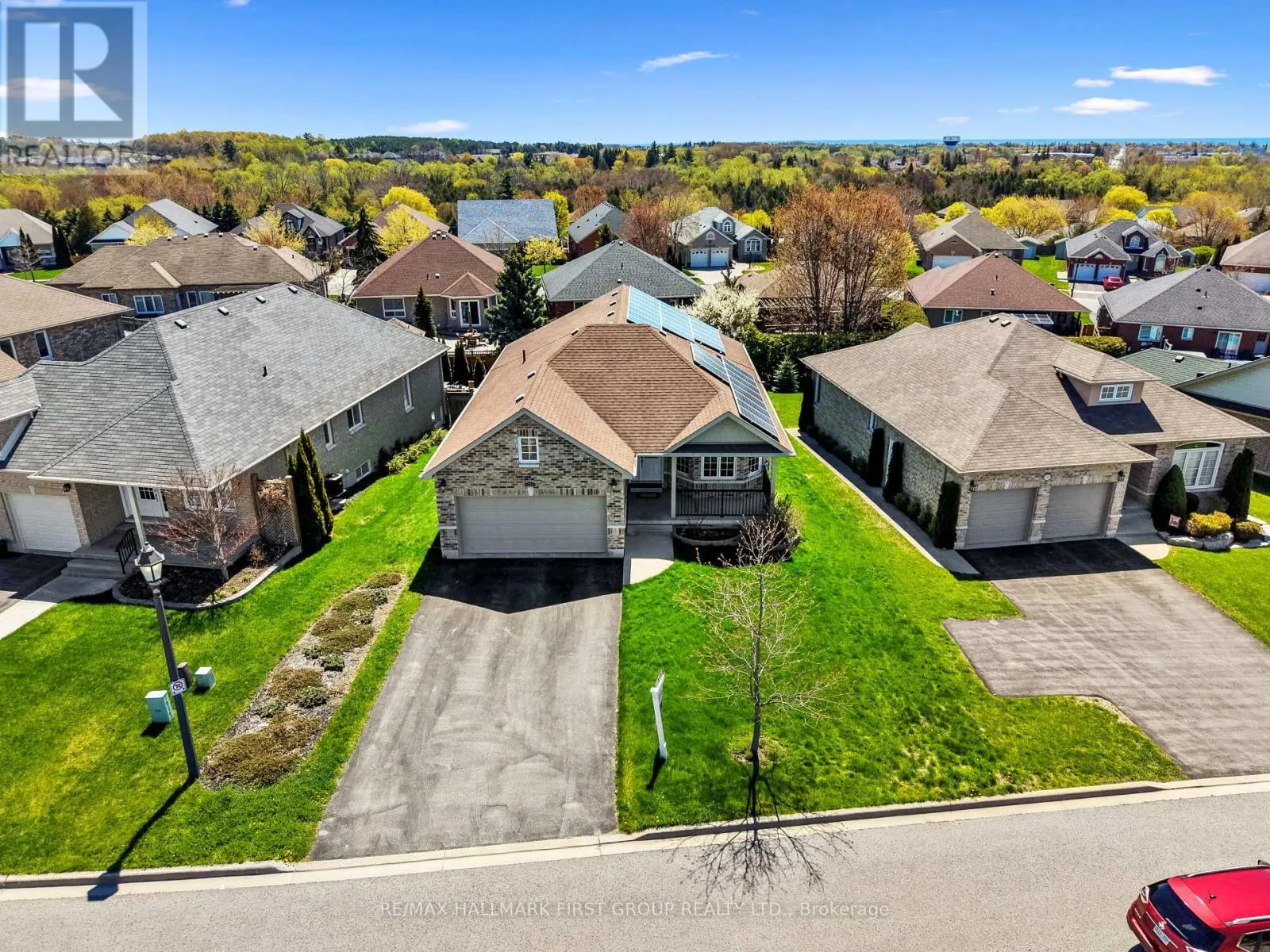 1226 ASHLAND DRIVE