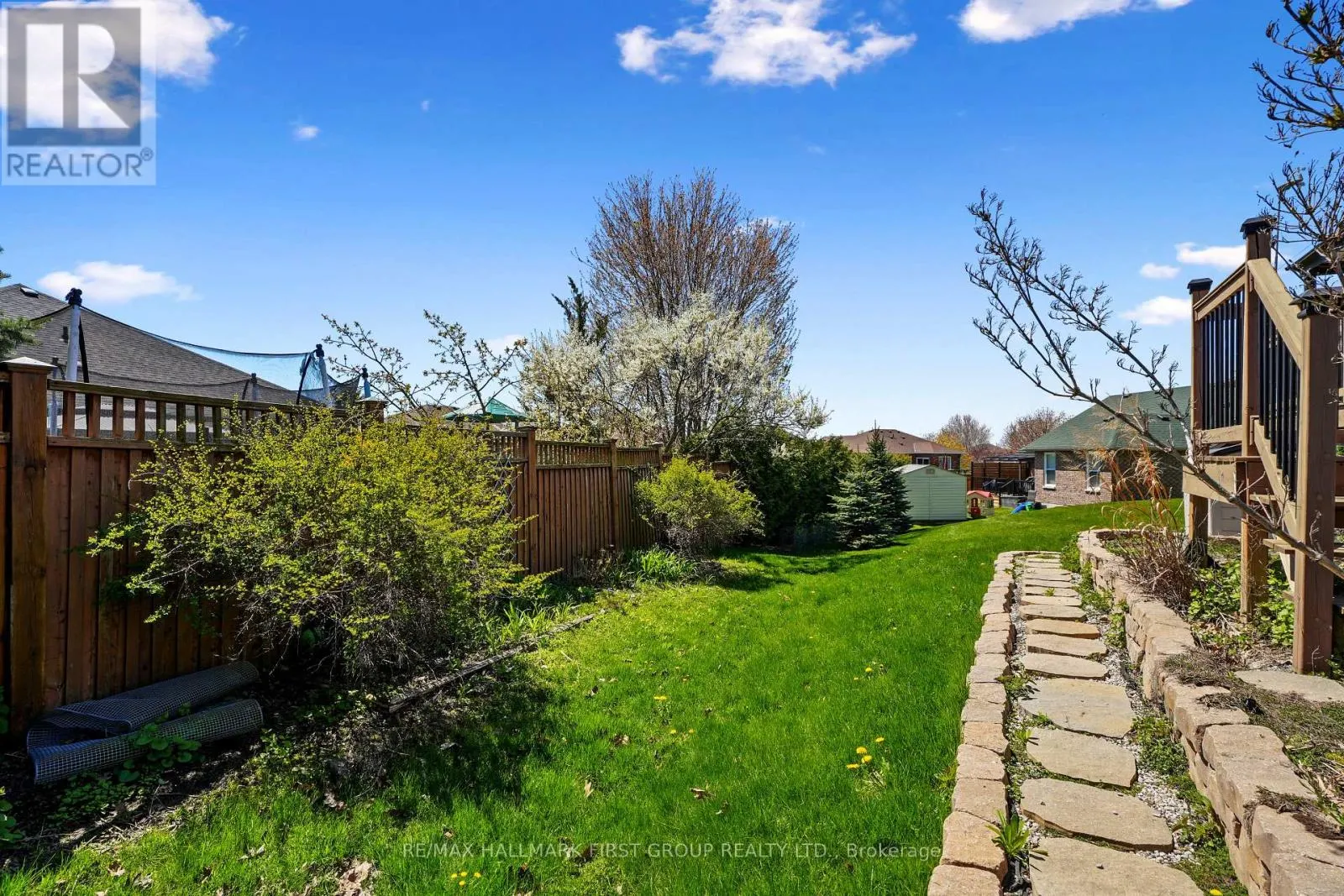 1226 ASHLAND DRIVE