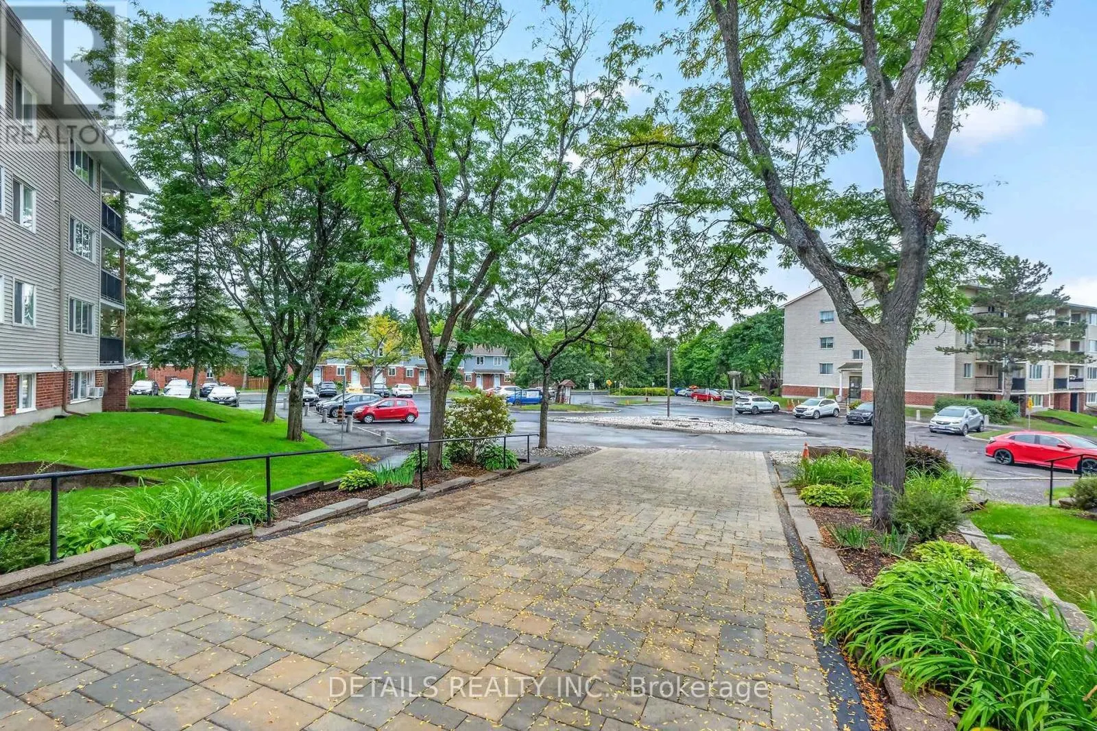 303 - 6532 BILBERRY DRIVE