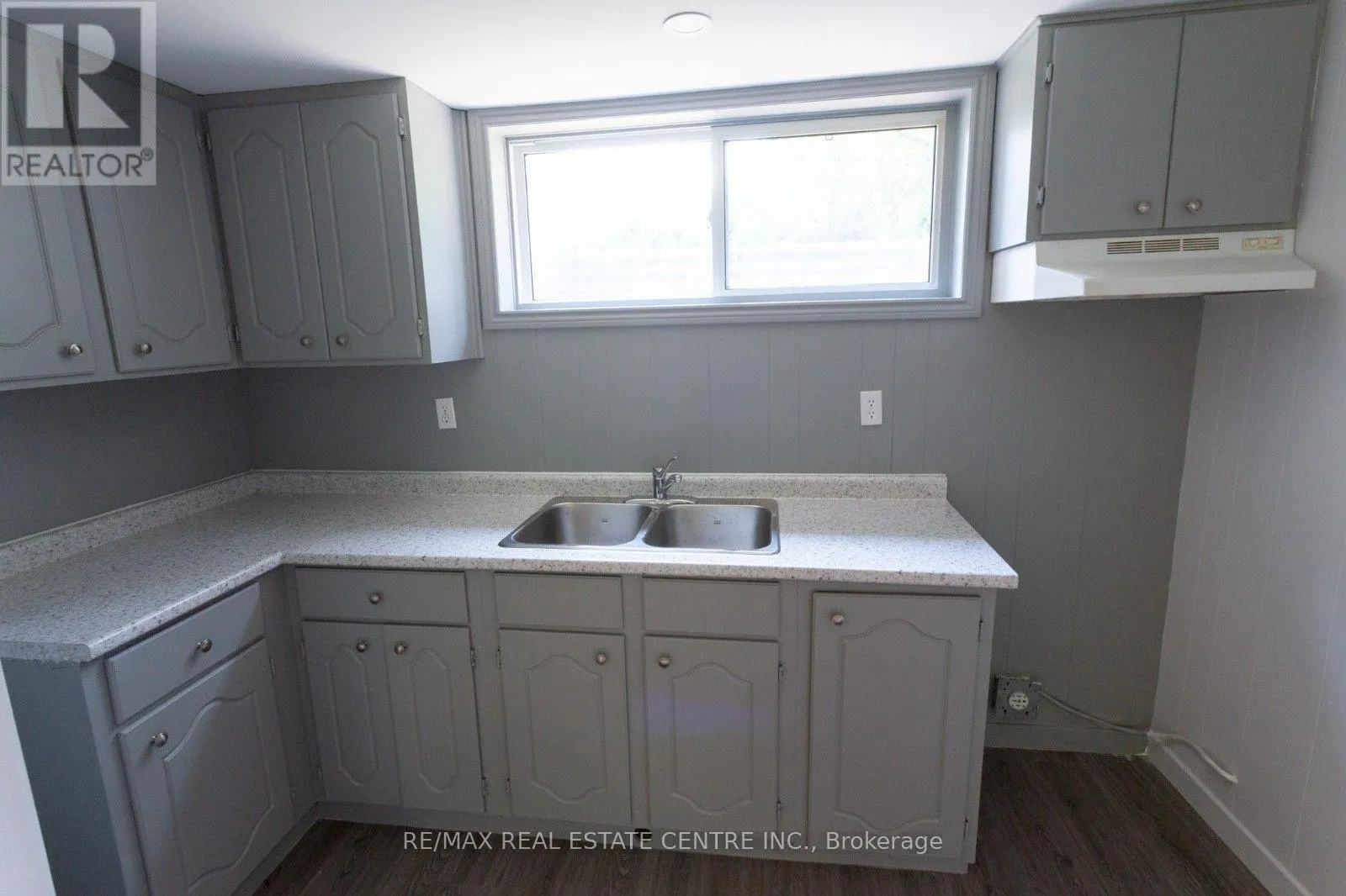 391 TAMARACK DRIVE