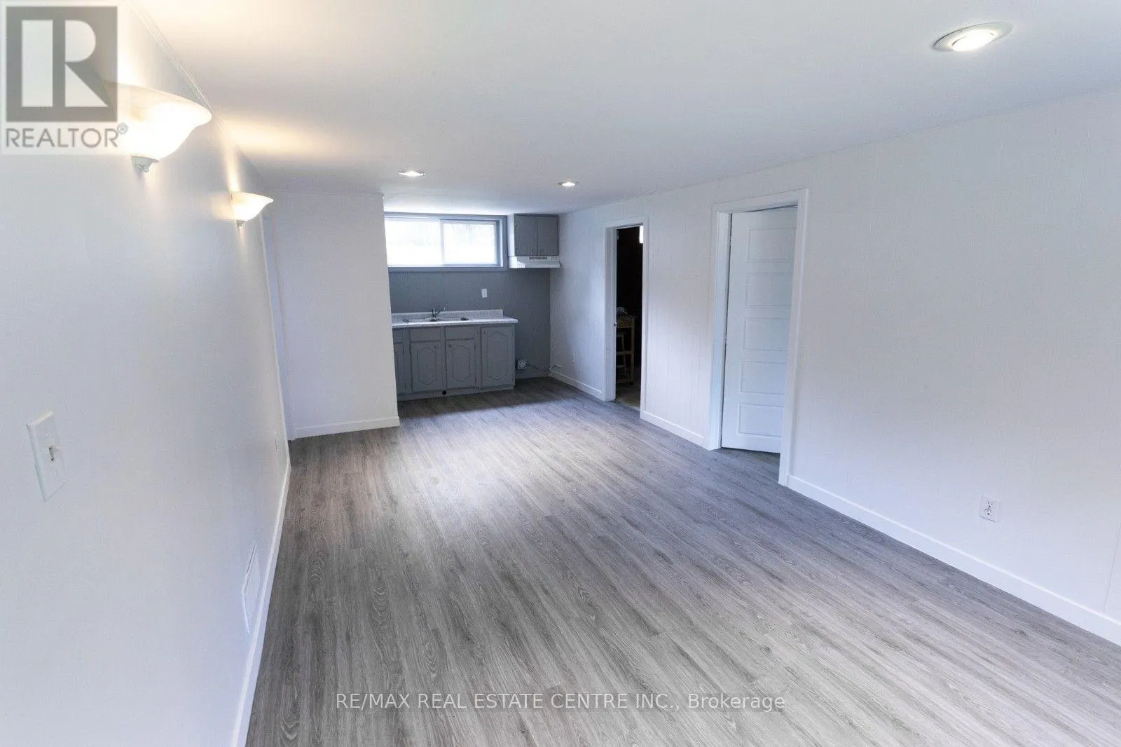 391 TAMARACK DRIVE