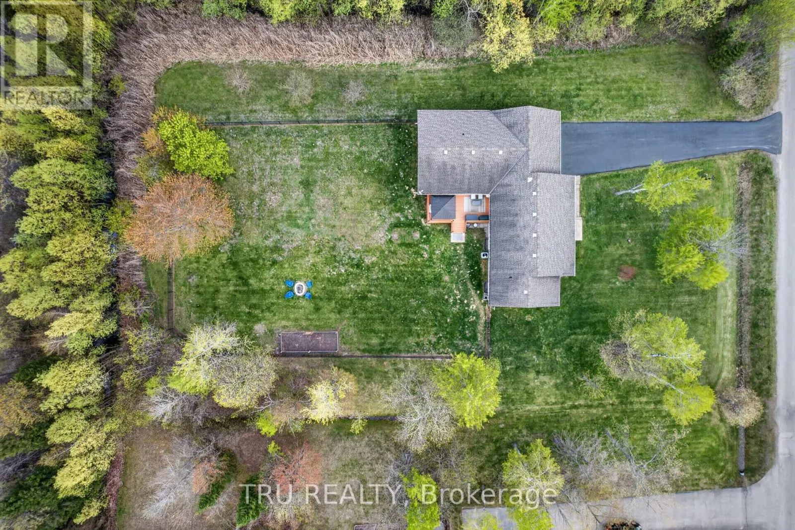 52 KIMBERLY AVENUE