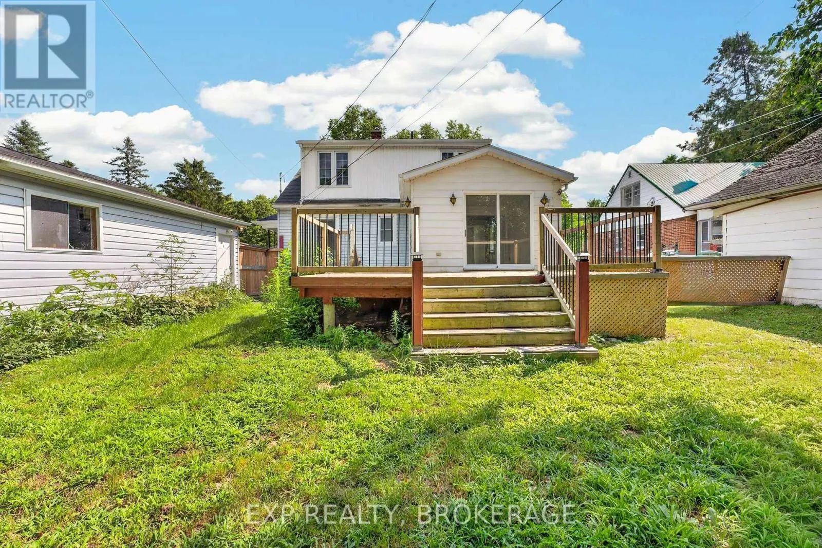 650 HILLSIDE DRIVE
