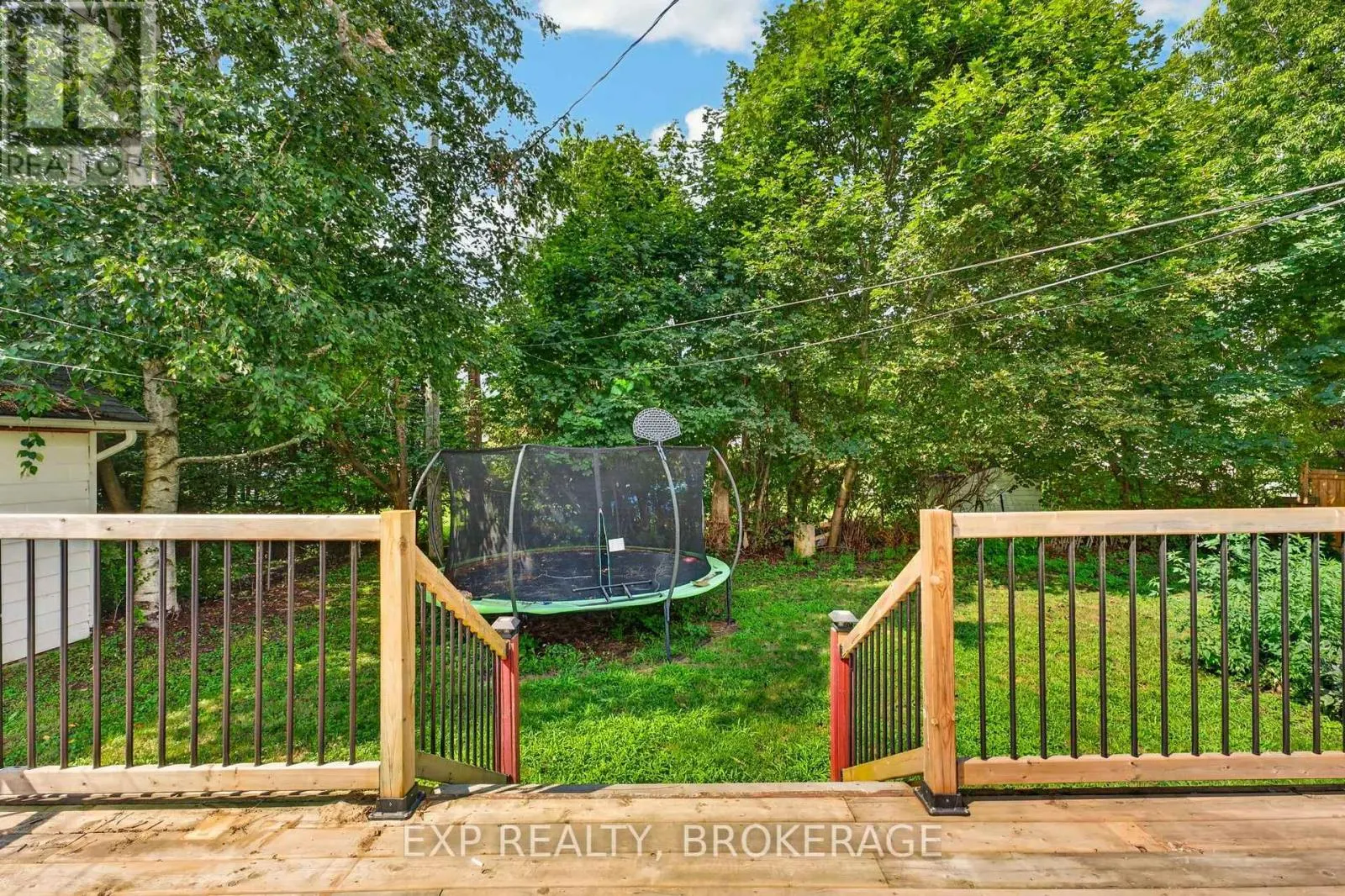 650 HILLSIDE DRIVE