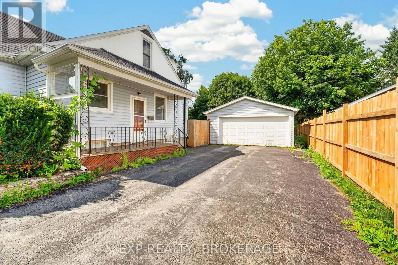 650 HILLSIDE DRIVE