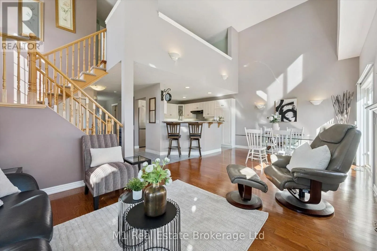 105 RIVERWALK PLACE
