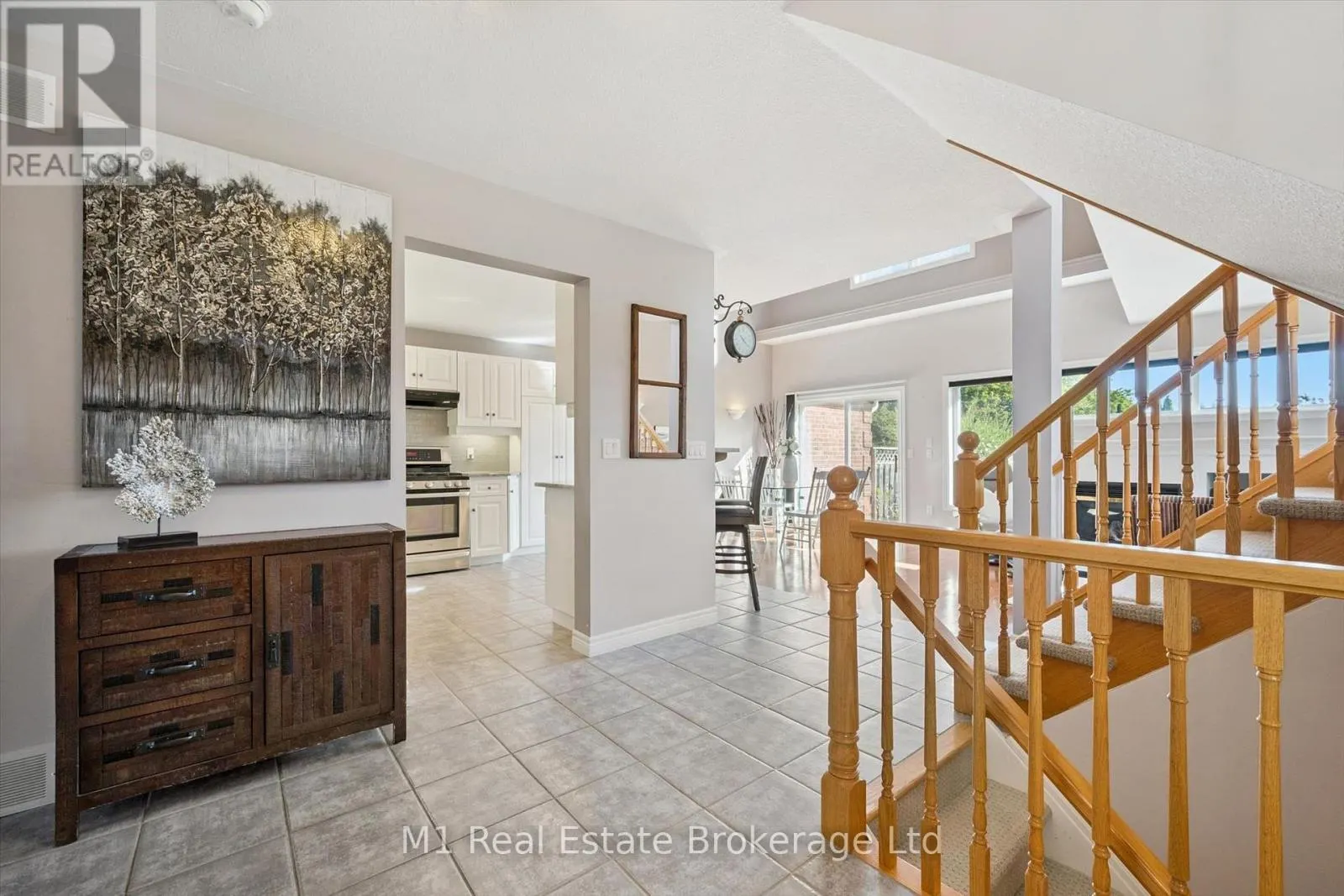 105 RIVERWALK PLACE